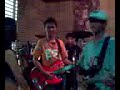 First jam namin!!November 2, 2006, artkey3 months na ang banda namin kahapoN!!weeee..Laysa - LeadDavid - RythmLance - BassJames - DrumsLarvene - VocalsWEEEEEEEEEEEE!!!our first song--- Stars by Calla Lily, pasensya na binaboy namin ang song nila... hahahaha