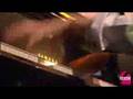 Bekijk videoclip 'Paul Mccartney - Live And Let Die'