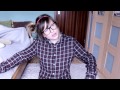 ICH BIN EIN HIPSTER ?! Von dem was ich so mitbekommen habe... ziemlich bescheuert :D Naja, jedem das seine :) Hier findet ihr mich: FACEBOOK: www.facebook.com TWITTER: twitter.com Musik: incompetech.com (Kevin McLeod) www.hibou-music.com
