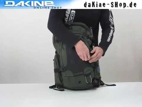 Der Dakine Chute 18L Pack - praktischer Snowboard & Ski Rucksack