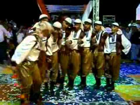 فرقه الدبكه الشعبيه كان زمان بادارة فادي الزيادنه