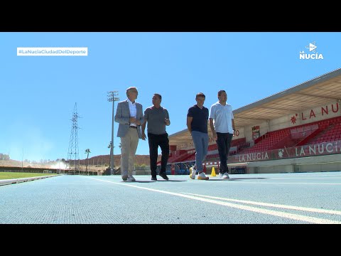 El presidente de World Triathlon visita “La Nucía, Ciudad del Deporte”