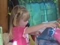 videos de 3 year old Teagan singing song from Little Mermaid