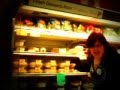videos de Two Ossify Goes Shopping