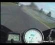 Porsche-vs-R1-nurbur