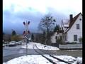 videos de Steam Train of the HSB nearly hits a Car in the Snow in Drei Annen Hohne, Germany