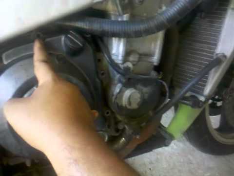 how to bleed zx7r clutch