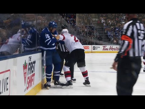 Video: Maple Leafs' Martin and Devils' Noesen mix it up