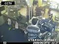 Brave store clerk shoots back