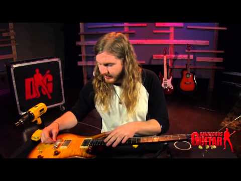 how to change guitar strings