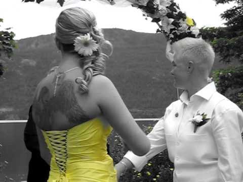 lesbo married kissing