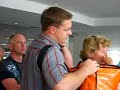 12 uur vertraging ; boze mensen!
