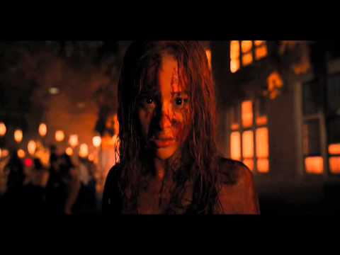 CARRIE : Prom Scene