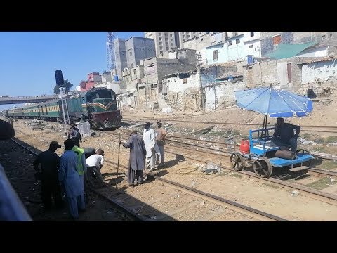 LANDHI TO KARACHI CANTT || TEZGAM EXPRESS APPROACHING KARACHI || PART 2
