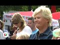 sv �pnet �rets valgkamp med en gatefest for bedre milj�, med konsert og milj�torg p� vaterland i oslo 9. august 2007. oslo svs ordf�rerkandidat marianne borgen �pnet, og skrimmel skrammel, samsaya, the groove experience, darkside of the force og ila auto stod for musikken.