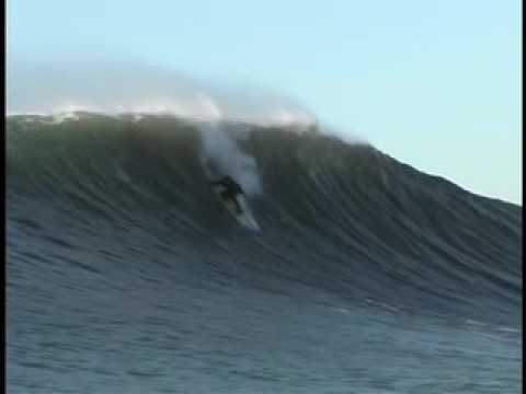SURFING MAVERICKS