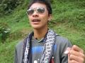 Menyanyikan Lagu 