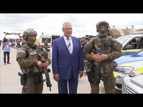 bung im Innern mit der Bundeswehr bei Anti-Terrore ...