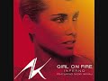 Alicia Keys – Girl on Fire