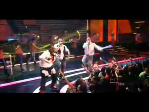 Video: Gocho Ft Jowell y Randy - Dandole @ Premios Juventud 2011