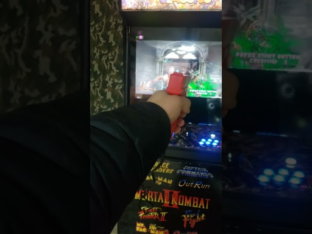 Custom Light Gun Shooter Arcade 4P 5000+games FINANCING Delivery in Other in Barrie