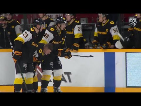 Azevedo lays big centerice hit on Adbul