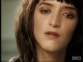 t'es beau
t'es beau parce que t'es courageux
de regarder dans le fond des yeux
celui qui te d�fend d'�tre heureux
[...]