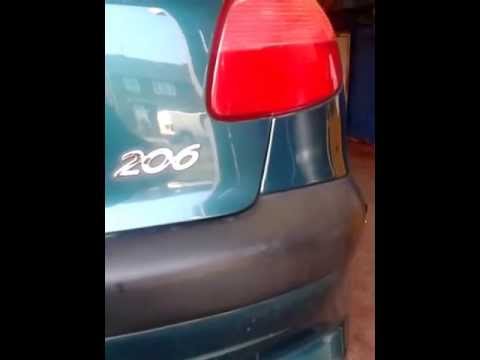 how to release the bonnet on a peugeot 206