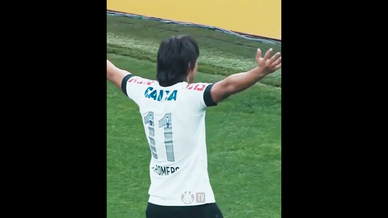 Feliz aniversário ao estrangeiro com mais jogos e gols pelo Timão! 🇵🇾