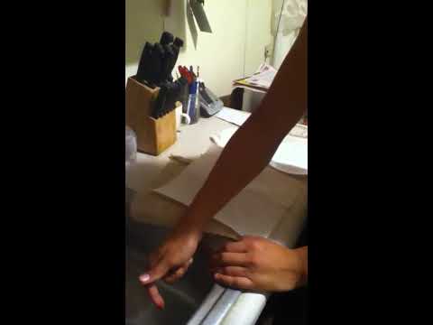 how to stop knife cut finger bleed