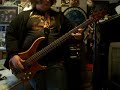 Black tide-Shockwave on bass Black tide-Shockwave on bass
