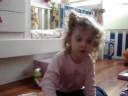 Vicky juega