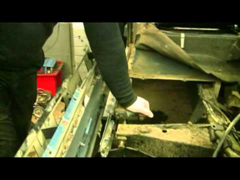 landrover 110 200tdi 300tdi td5 bulkhead how to change and fitting instructions and guide pt11