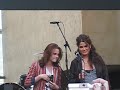 Kristen Stewart and Nikki Reed Intro Paramore Kristen Stewart and Nikki Reed Intro Paramore