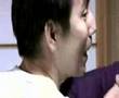 This physical exercise improves hay fever in dramatic form. 耳たぶ回し