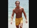 A EUGENIO SILLER LE DUELE LA CARA POR SER TAN GUAPO A EUGENIO SILLER LE DUELE LA CARA POR SER TAN GUAPO
