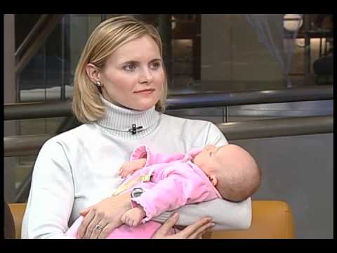 how to properly nurse a baby