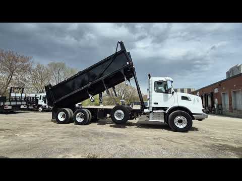 2024 VOLVO VHD84B Dump Trucks | Platinum Group (2)