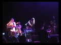 marcheprime, le 8 d�cembre 2007, concert murray head. sophie head chante: not good for me.