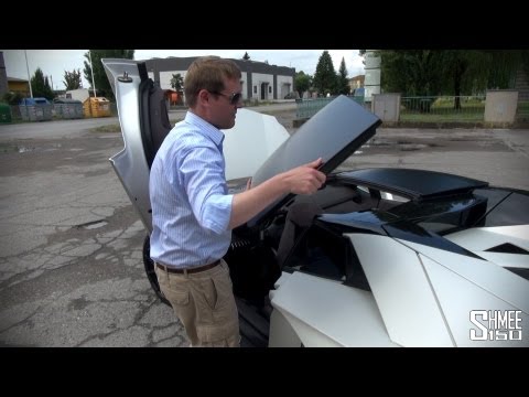 How to remove the roof of a Lamborghini Aventador Roadster