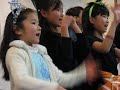 Japanese Kids Singing Totoro Japanese Kids Singing Totoro