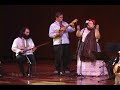 constantinople es un conjunto sui generis, que centra su ejecuci�n en la m�sica procedente de la 
antigua persia y motivos populares del oriente medio. la interacci�n de artes musicales tan 
dis�mbolos �oriental y jarocho� la explica jos� angel de la siguiente forma: 
