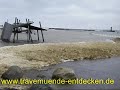Kinder Spiel Platz in Travem�nde unter Wasser