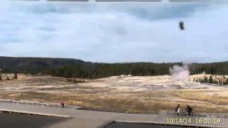 Oct 14, 2014 Upper Gesyer Basin Streaming Camera Captures