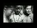 a documentary on aarne tenkanen, the legendary singing tram driver from kallio, helsinki (finland). originally a fictitious character in g�sta sundqvist�s (leevi & the leavings) radio programs. then, by a popular demand, tenkanen transformed overnight into a singer with a backing band (tempuntekij�t) in 1995, scoring a minor hit with 'hemaisevan seksik�s p�rr�p��'. he has been on the road ever since. this gravel-voiced, outspoken minstrel is a continuing source of fascination for the british author (digital creativity) and film-maker (the hexham syndrome) owen kelly, who is making yet another documentary on tenkanen. seemingly he couldn�t capture all aspects of this enigma in his first film, there�s only one aarne tenkanen. this time the stakes are higher, and kelly gets valuable assist from dr. sam inkinen, a media scholar and a gastronome. kallio, a tough working class district of helsinki, has a defining role in the saga with its well-worn sights and drunken luminaries. featuring otto talvio, reetta ravi, suffeli (thee ultra bimboos), juha 'k�kkis' kokkonen (protestants, archangels), stinde, sp�d�, v�iski, kettu, etc. such a power does g�sta sundvist�s (1957-2003) legacy have, that his fans have largely thought owen kelly, a birkenheadian, to actually be one of his numerous fictitious characters. this folly was directed by hannu puttonen in 2002.