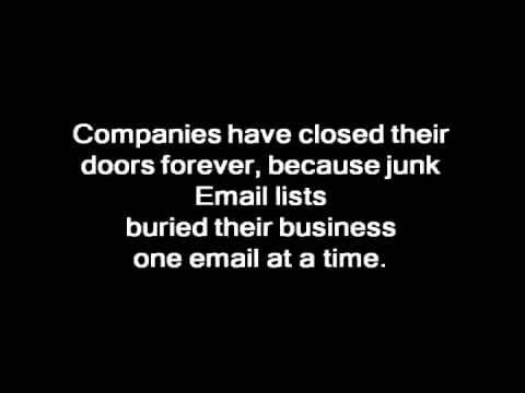 how to properly begin an email