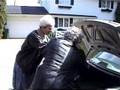 videos de Grannies Steal the Fall Retreat Promo part2