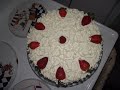 Receta Pastel Borracho de Fresas con Crema