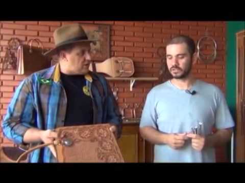 Matéria com DLM Arte em Couro no programa Laços da Terra