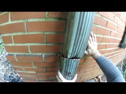 how to unclog downspout